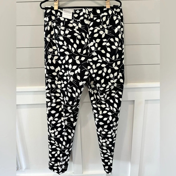 New! TALBOTS Hampshire Ankle Pants‎ Size 8 - Picture 2 of 11
